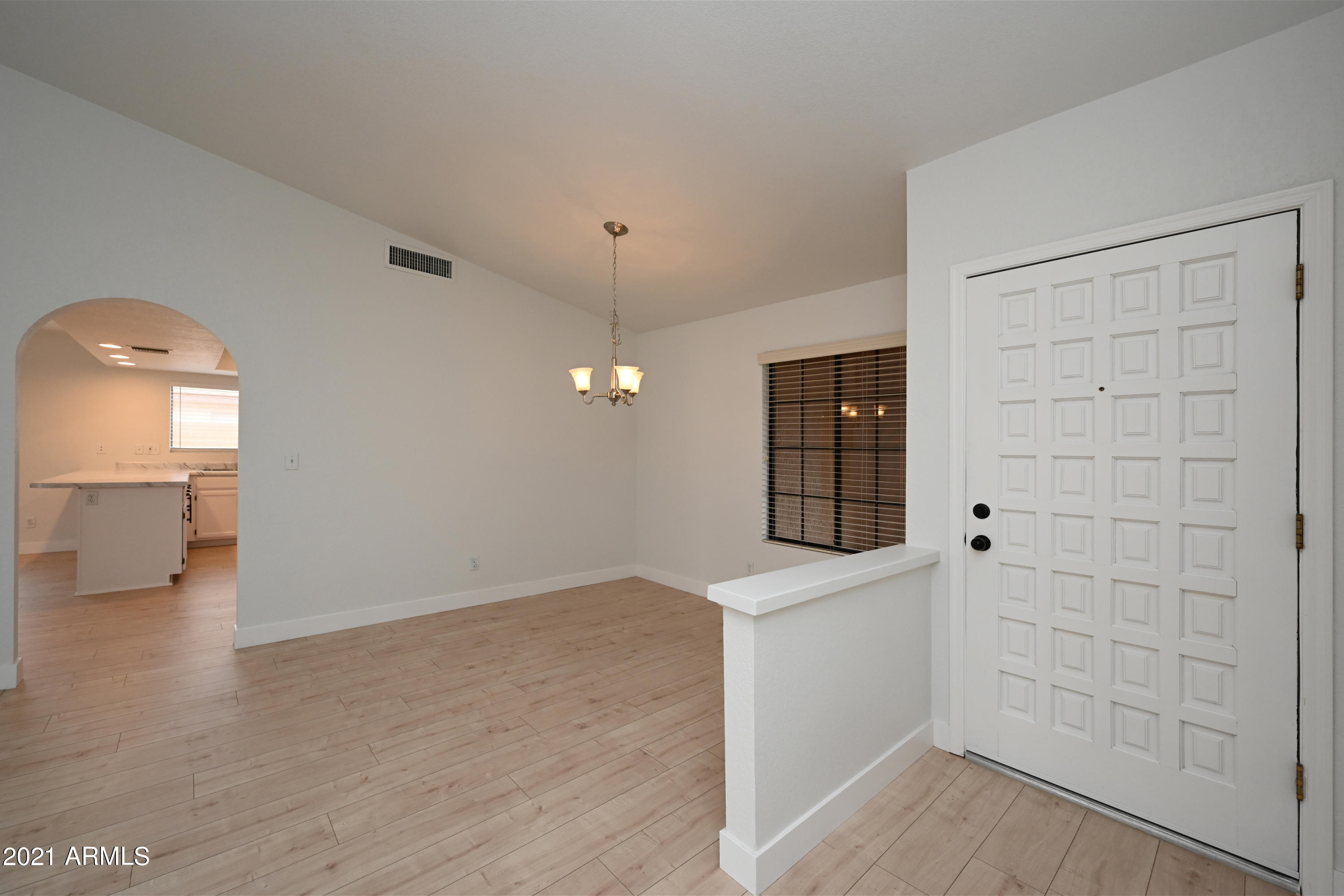 7301 W CANTERBURY Drive