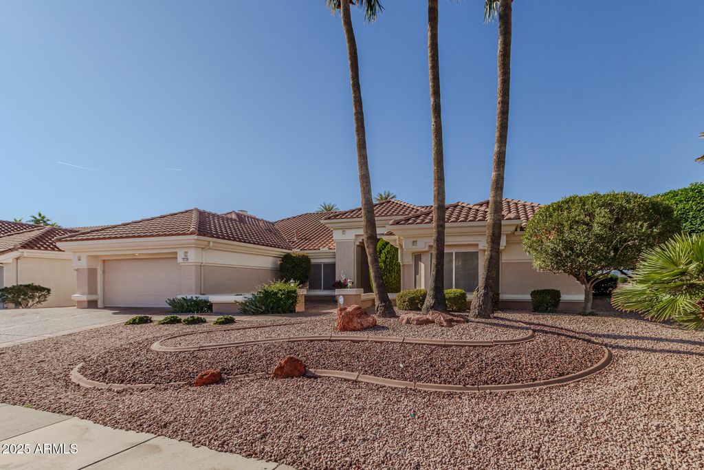 Photo of 22120 N Golf Club Drive, Sun City West, AZ 85375 (MLS # 6925259)