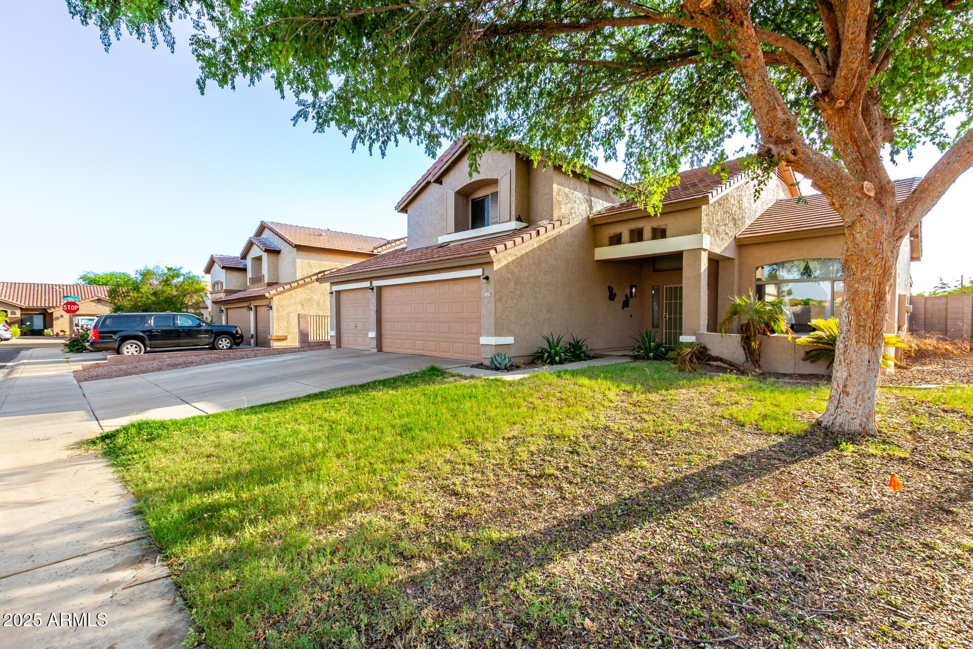 3608 N 104TH Avenue