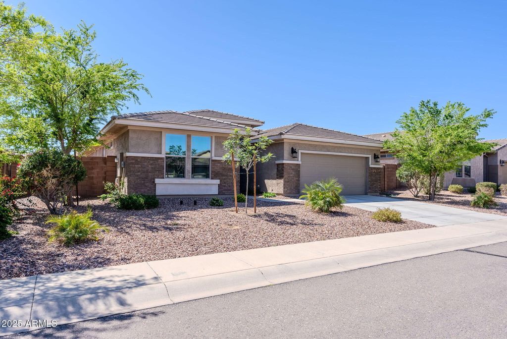 Photo of 4557 W South Butte Road, San Tan Valley, AZ 85144 (MLS # 6982507)