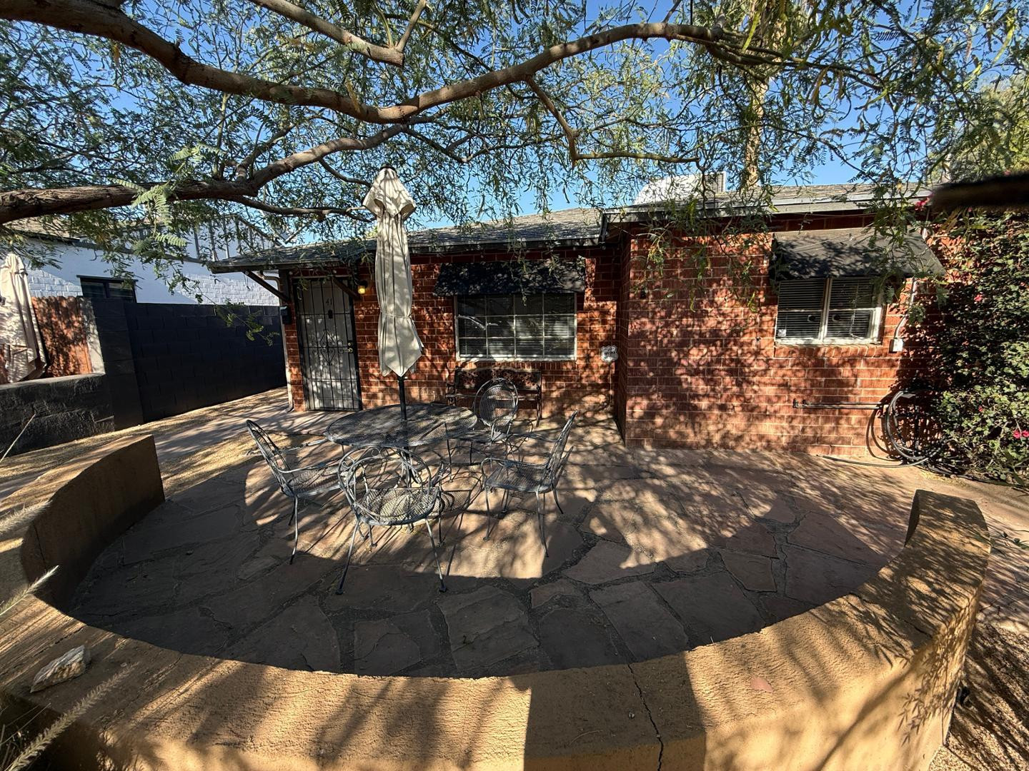 41 E Woodward Drive Front Unit