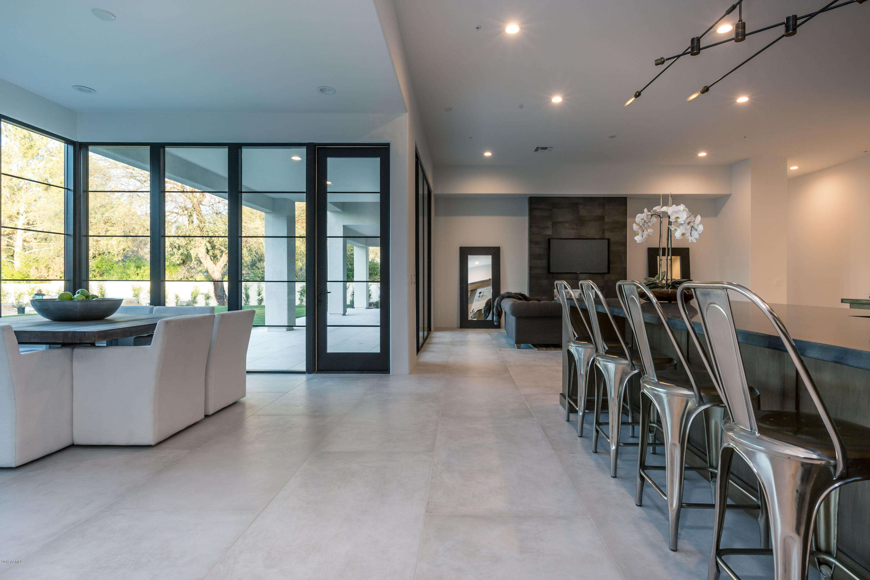 Merrill Cantatierra - Residential