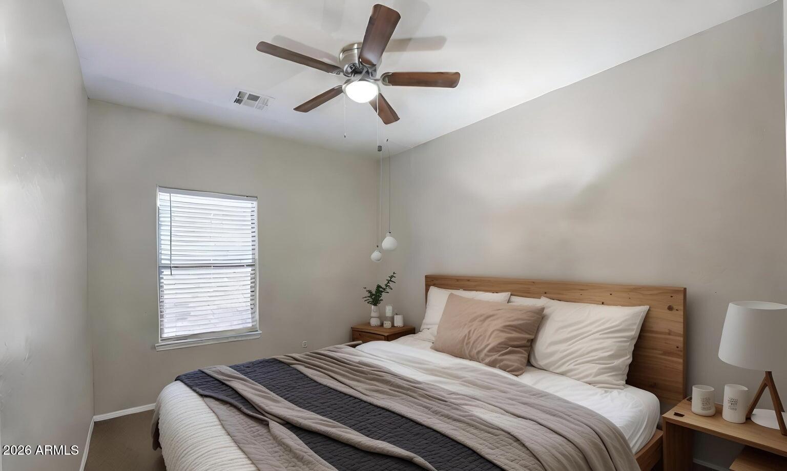 2082 E LIPIZZAN Drive