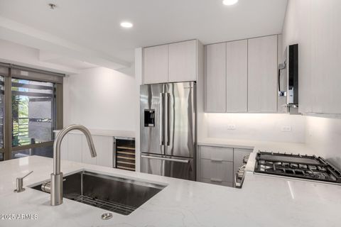 7161 E RANCHO VISTA Drive 4007 Scottsdale AZ 85251