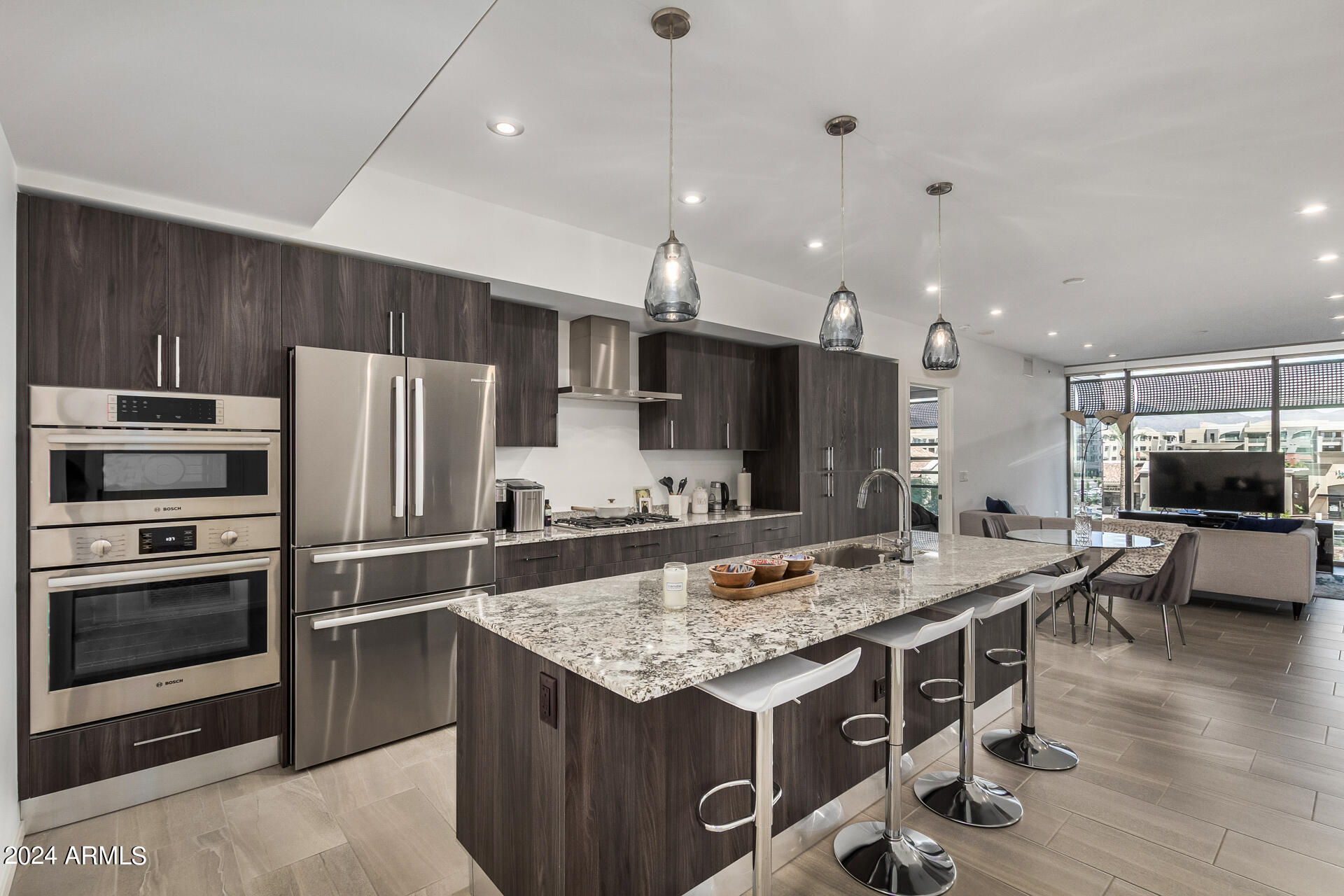 7180 E KIERLAND Boulevard 312