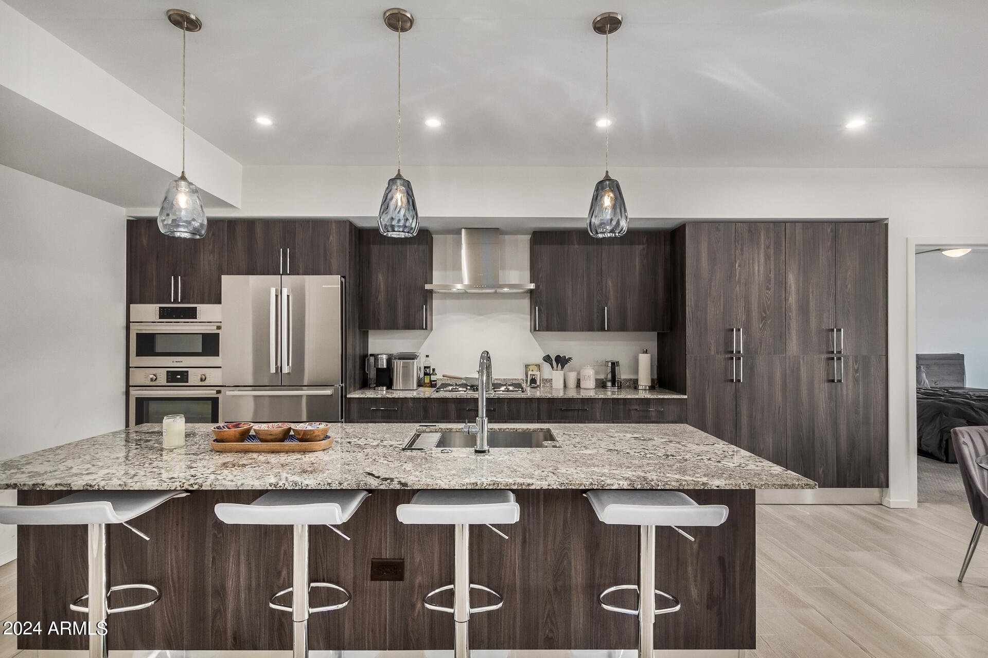 7180 E KIERLAND Boulevard 312