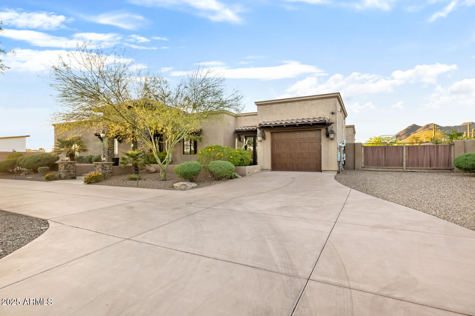6216 E DOVE VALLEY Road