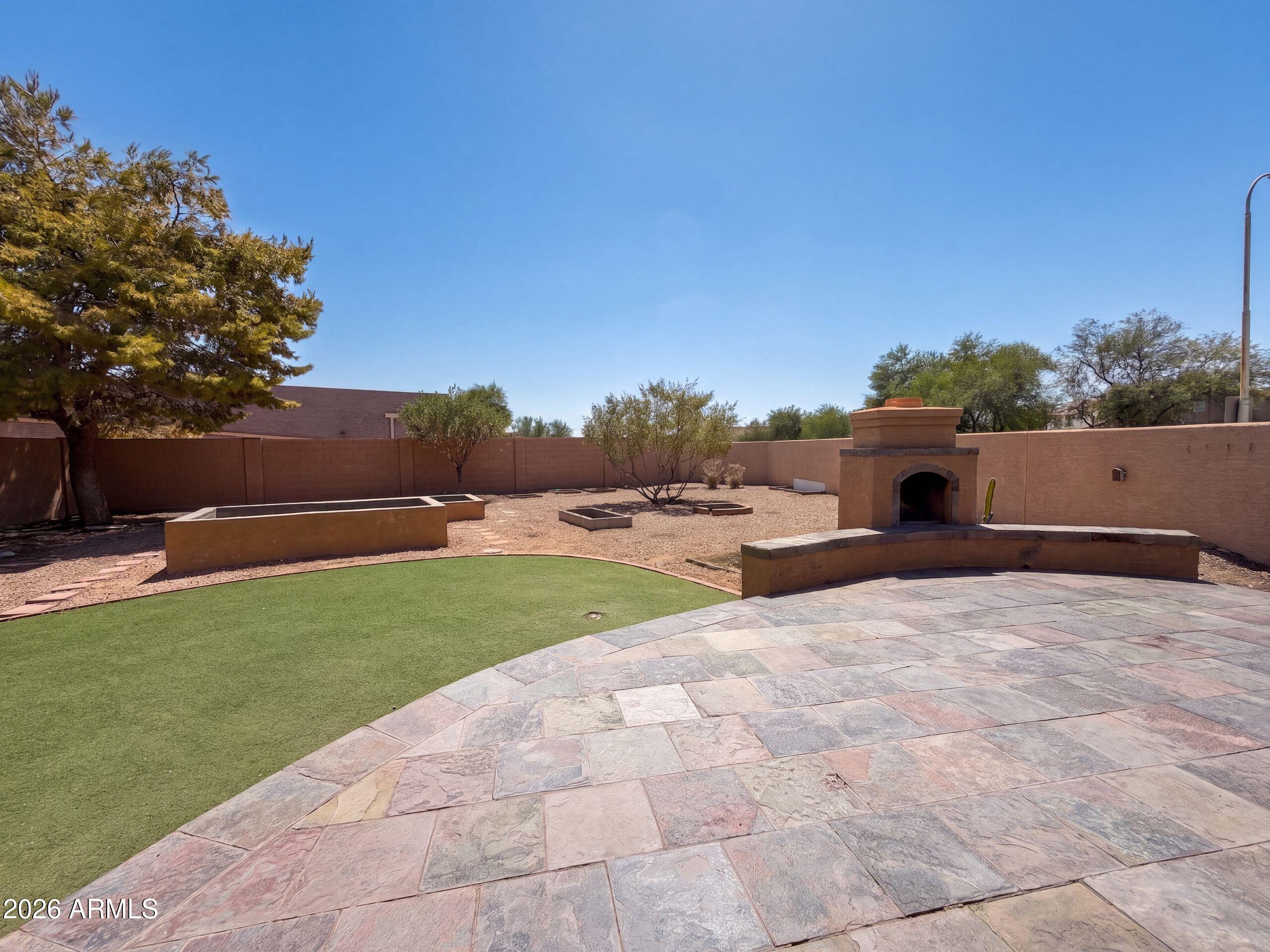 3549 E ROCKY SLOPE Drive