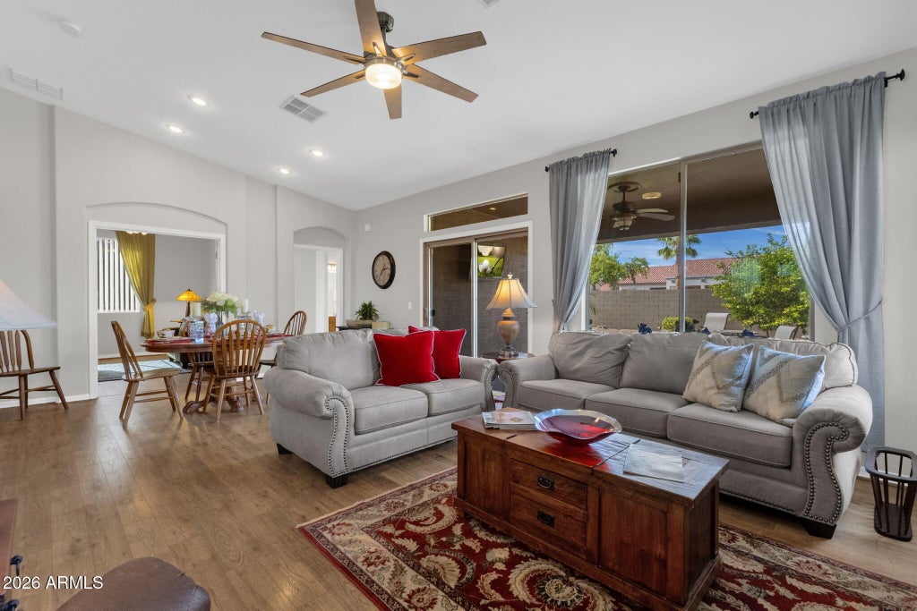 Photo of 4482 E Sycamore Drive, Gilbert, AZ 85298 (MLS # 7084939)