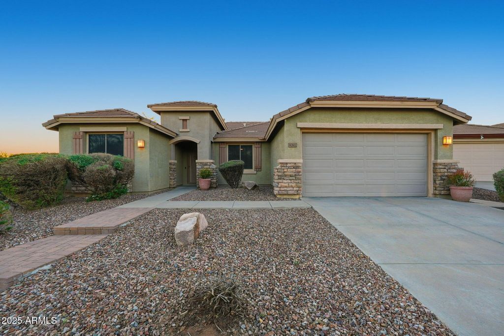 Photo of 40802 N Peale Court, Anthem, AZ 85086 (MLS # 6941718)