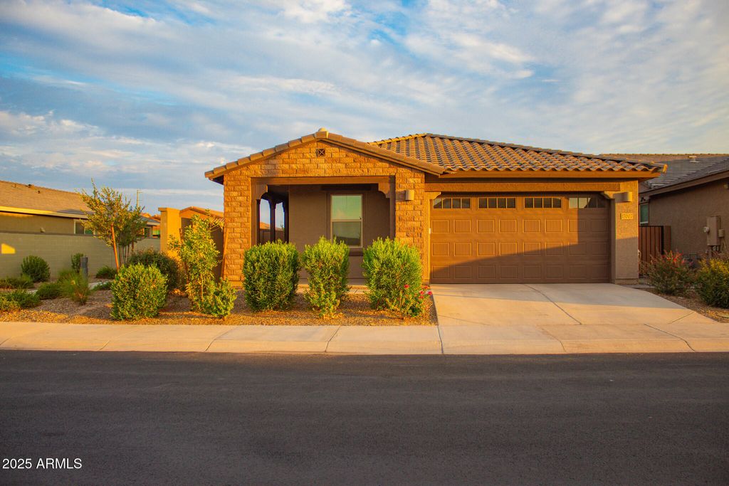 Photo of 17007 W El Caminito Drive, Waddell, AZ 85355 (MLS # 6930430)