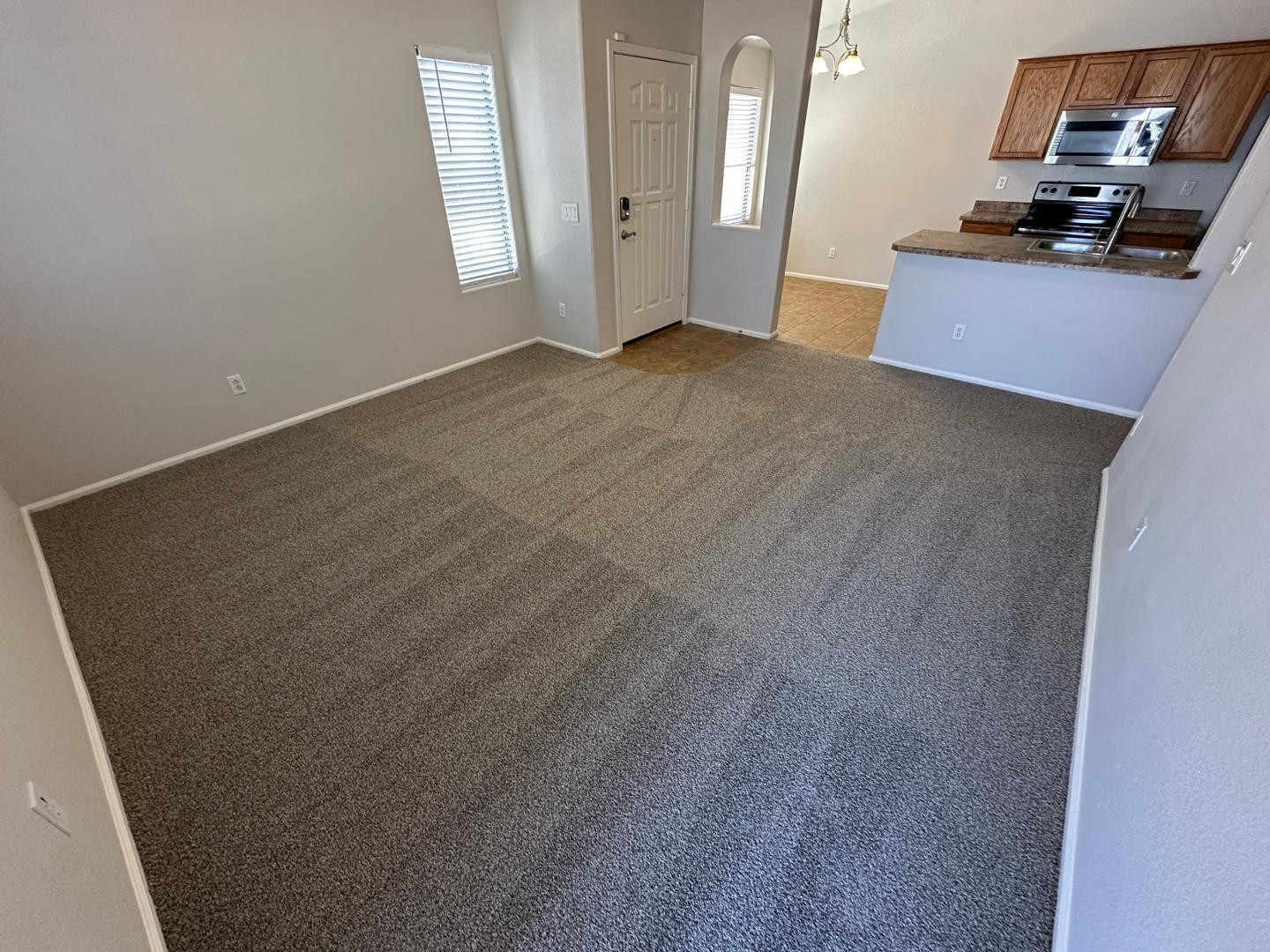 838 E Mountain View Road