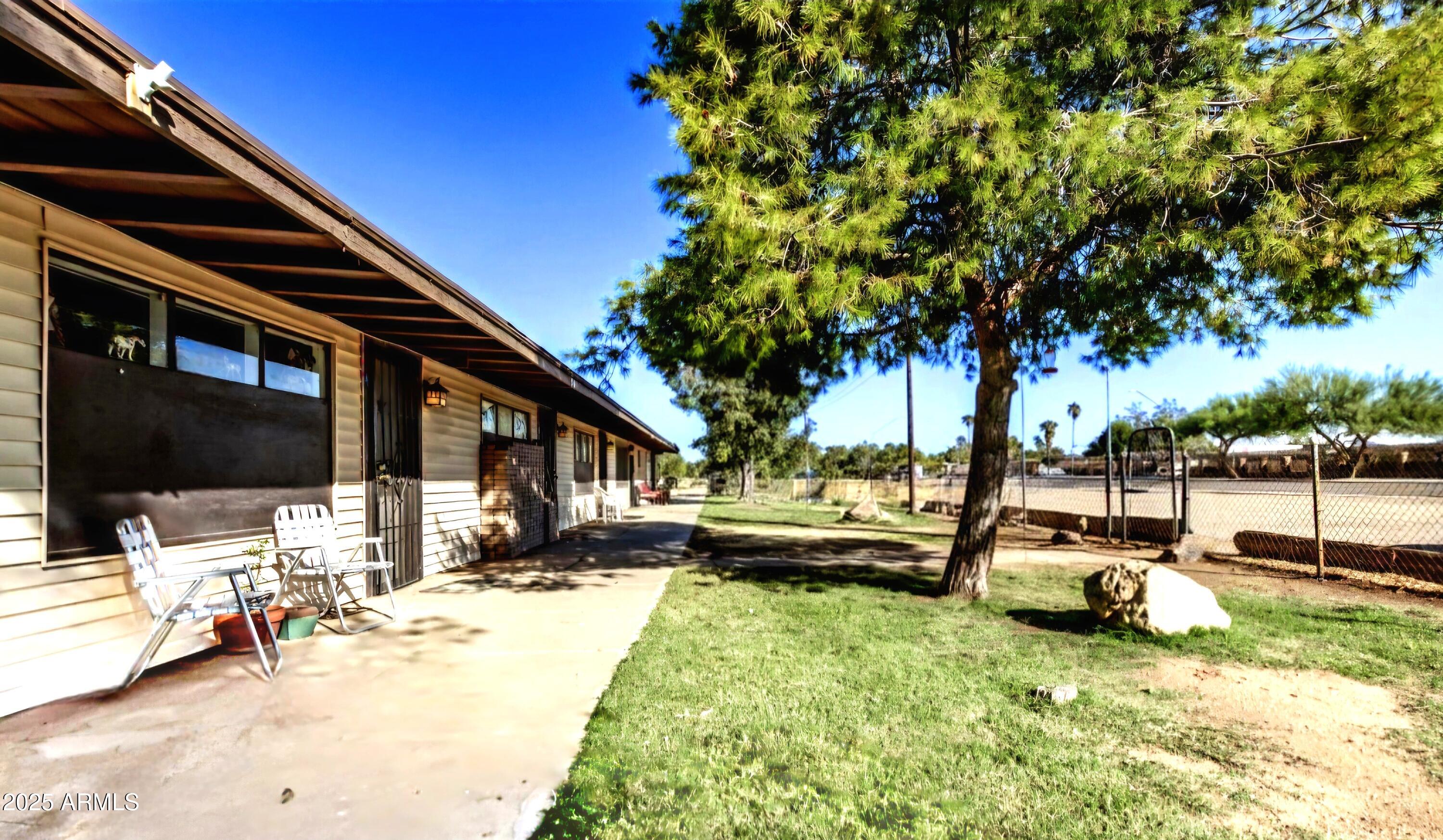 7508 W ORANGEWOOD Avenue