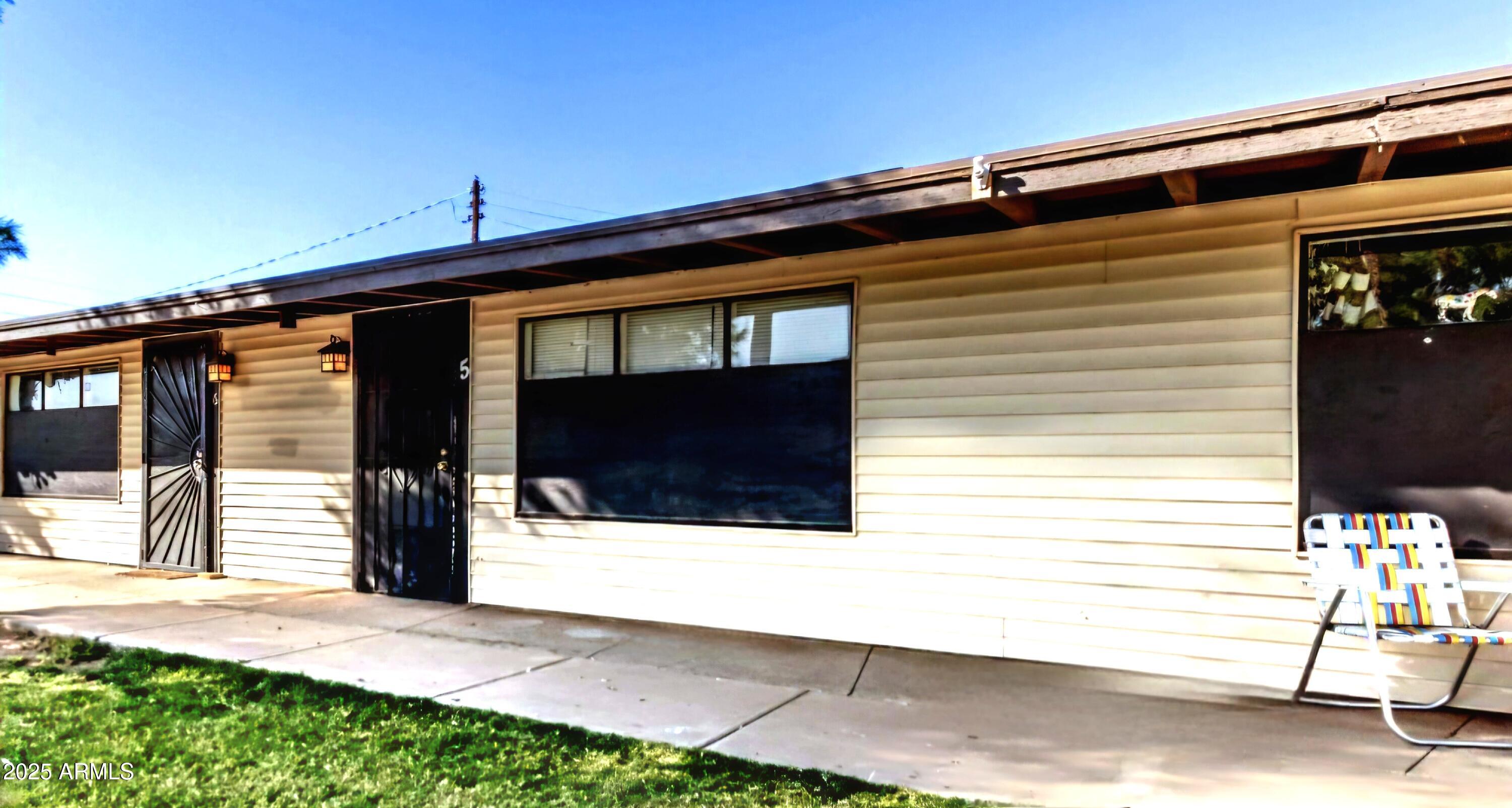 7508 W ORANGEWOOD Avenue