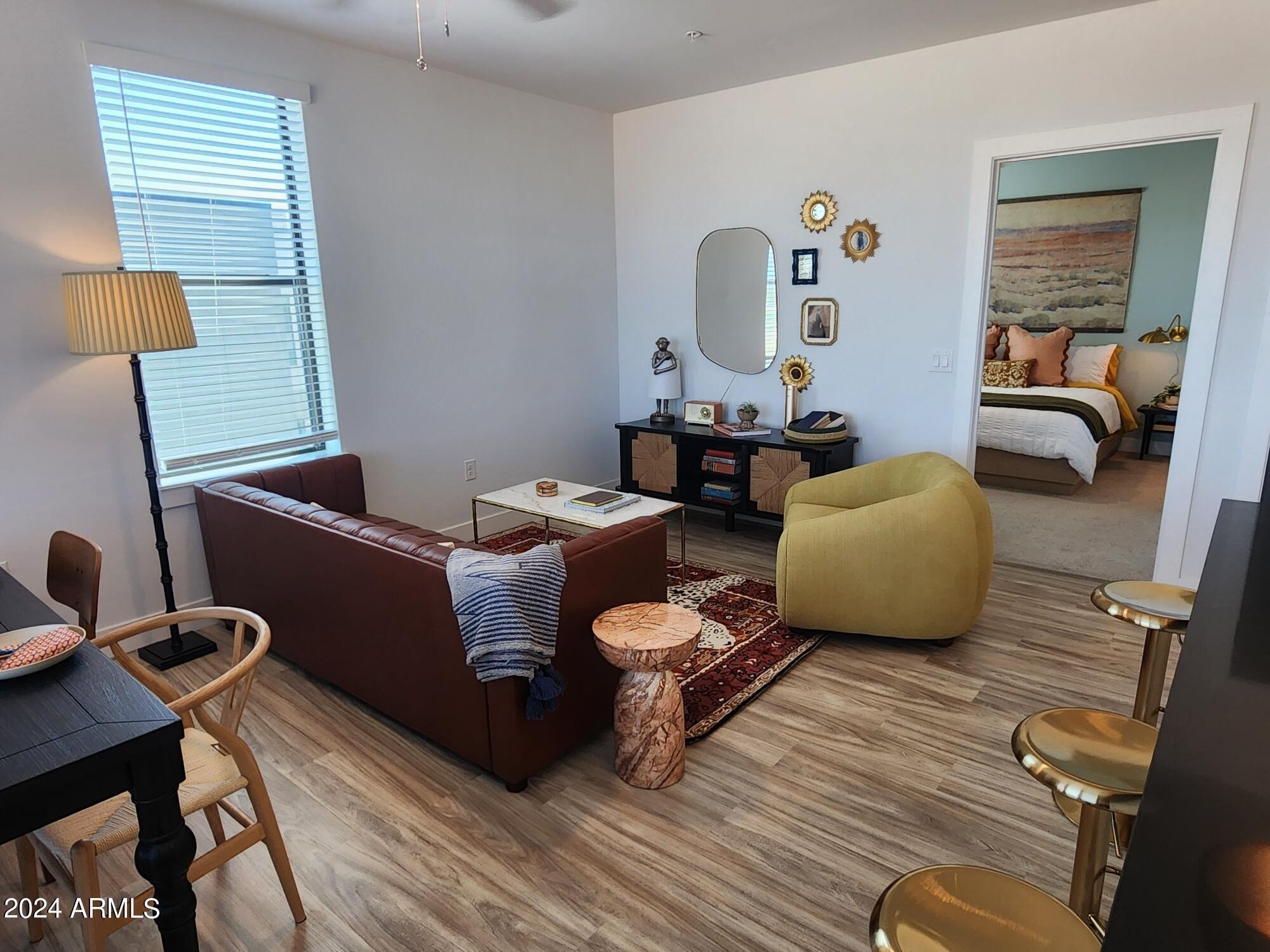 1727 E Pecos Road B4