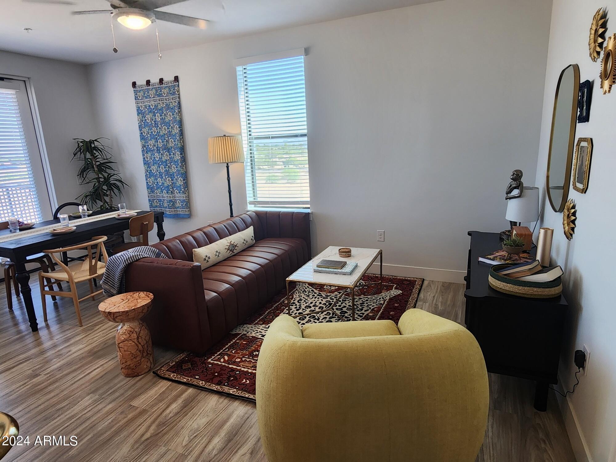 1727 E Pecos Road B4