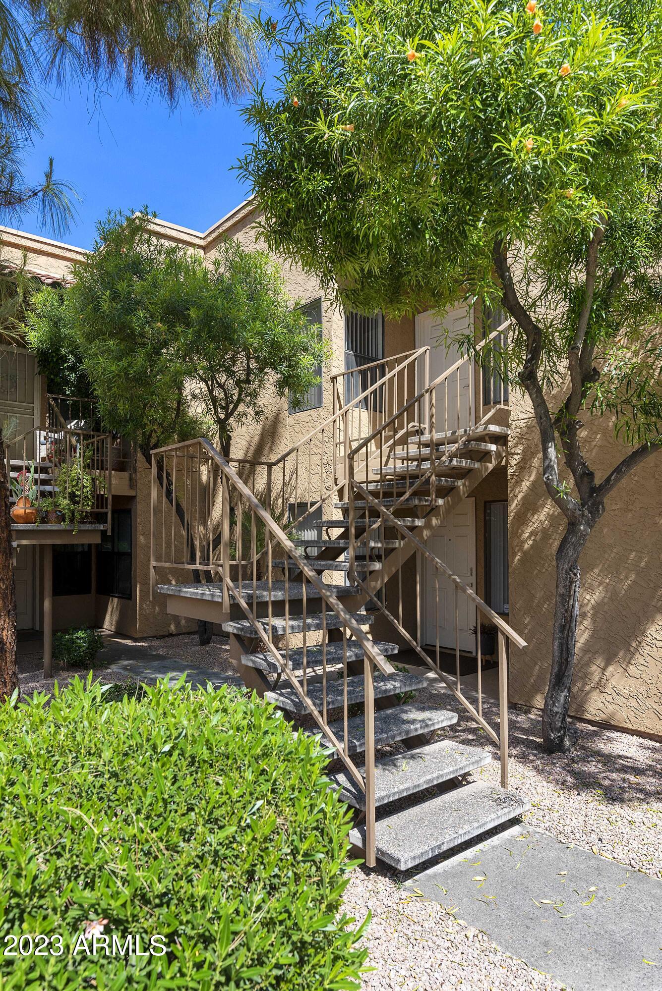 8787 E MOUNTAIN VIEW Road 2098