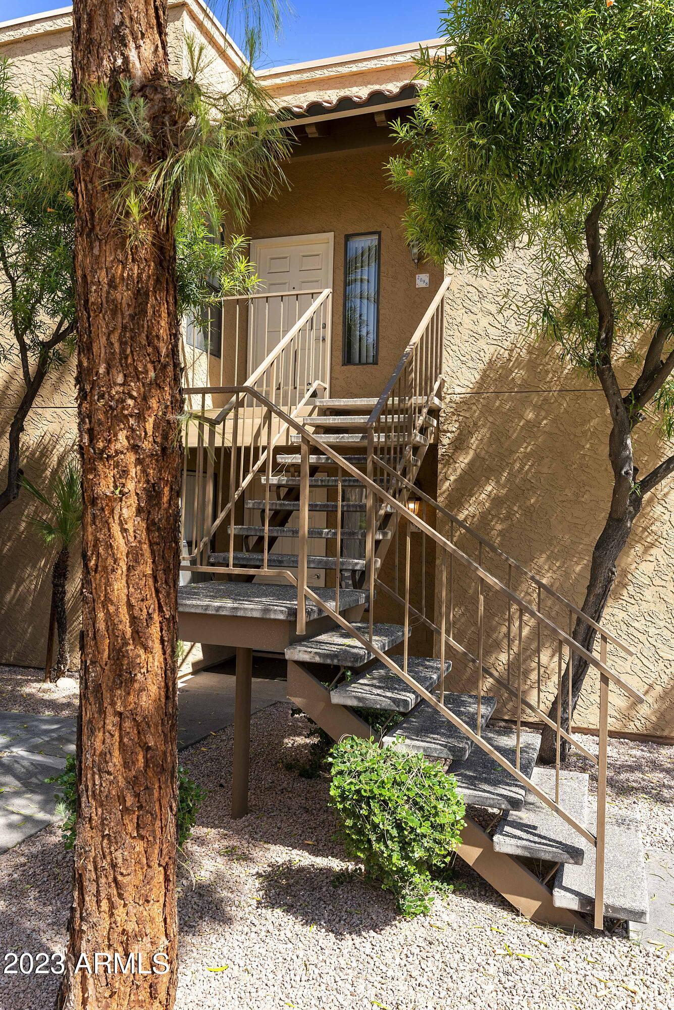 8787 E MOUNTAIN VIEW Road 2098
