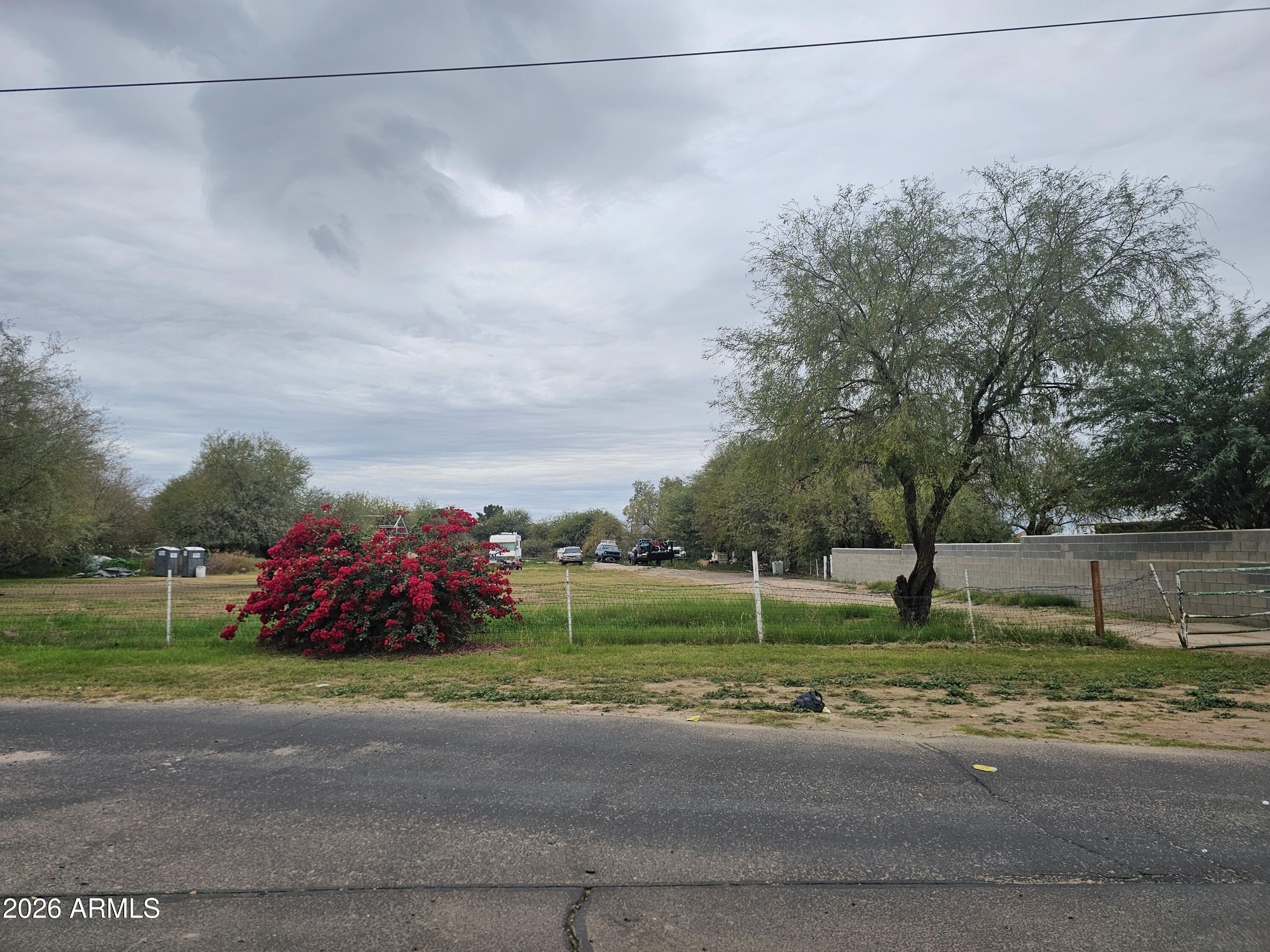 8230 S 20th Avenue -