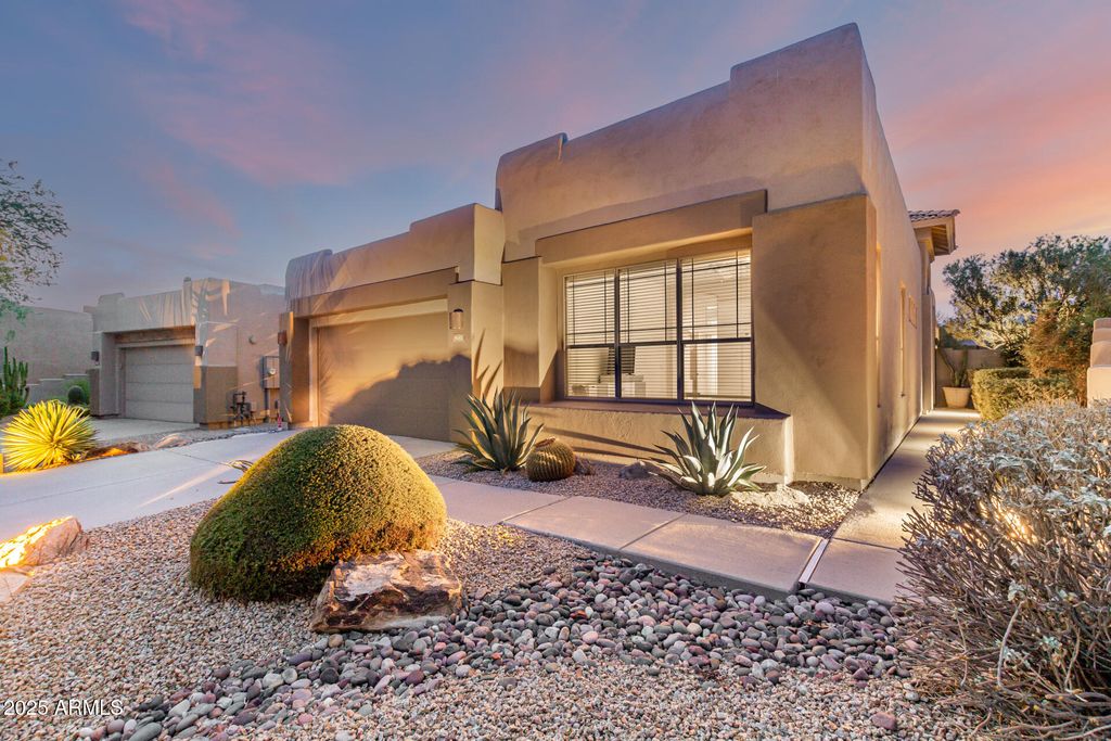 Photo of 9640 E Chuckwagon Lane, Scottsdale, AZ 85262 (MLS # 6915373)