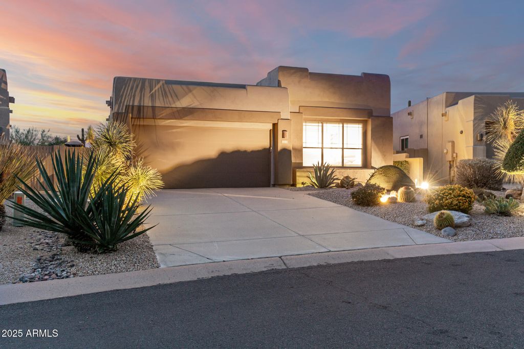 Photo of 9640 E Chuckwagon Lane, Scottsdale, AZ 85262 (MLS # 6915373)