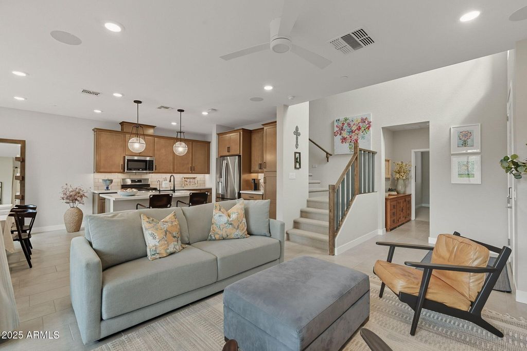 Photo of 737 E Rojo Way #103, Gilbert, AZ 85297 (MLS # 6925892)
