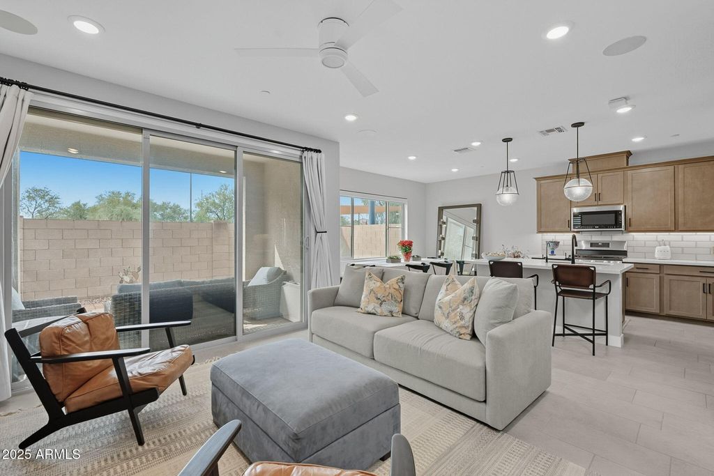 Photo of 737 E Rojo Way #103, Gilbert, AZ 85297 (MLS # 6925892)