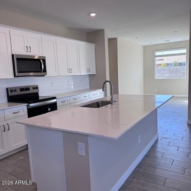 24194 W ATLANTIS Way