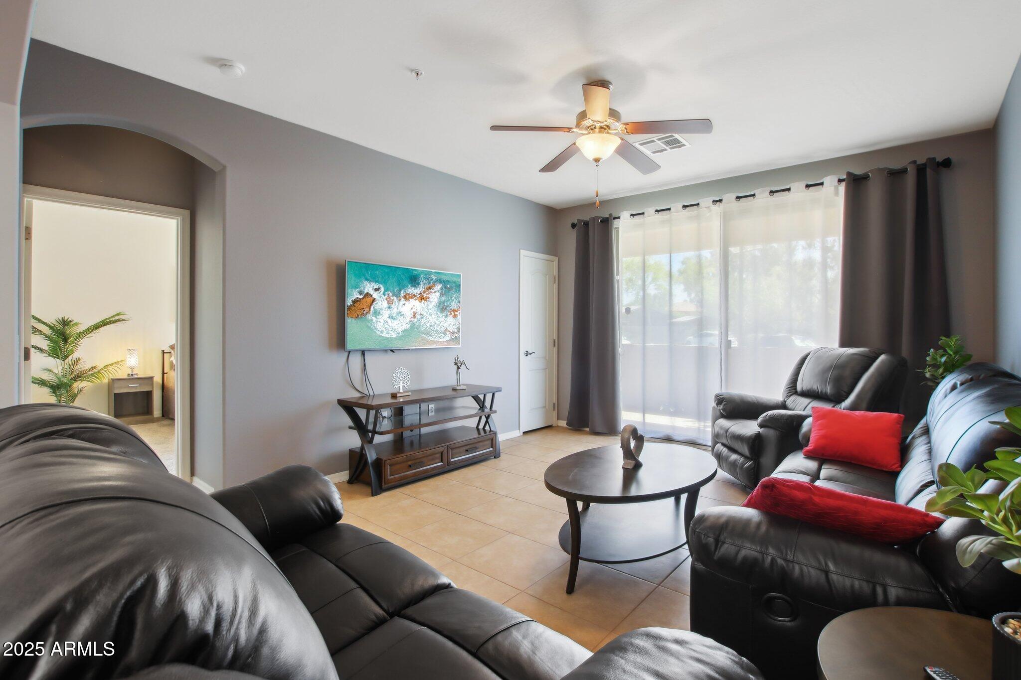 7726 E BASELINE Road 123