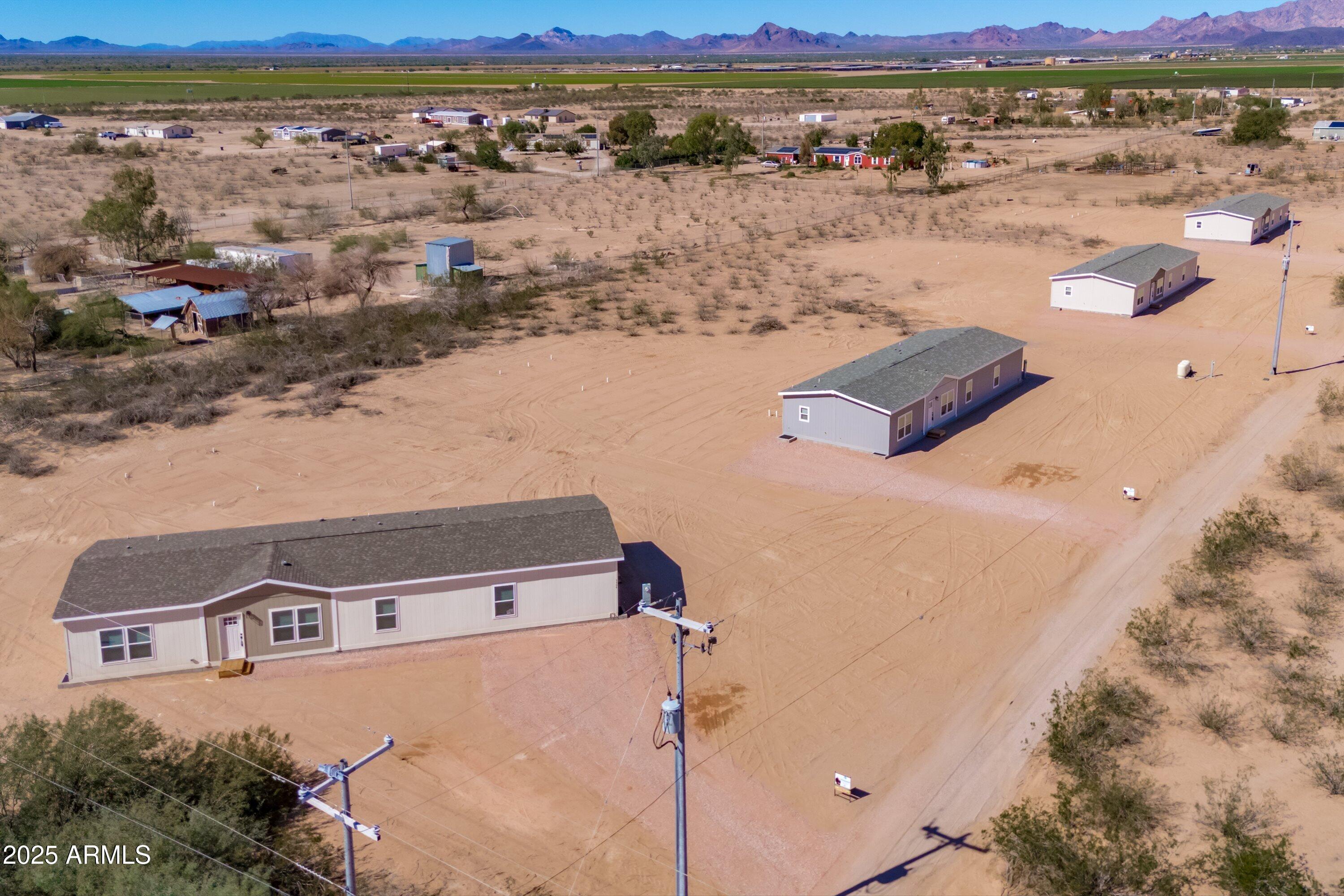 5560 N 383rd Lane