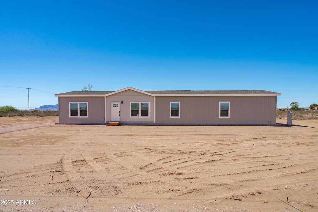 Photo of 5560 N 383rd Lane, Tonopah, AZ 85354 (MLS # 6935716)