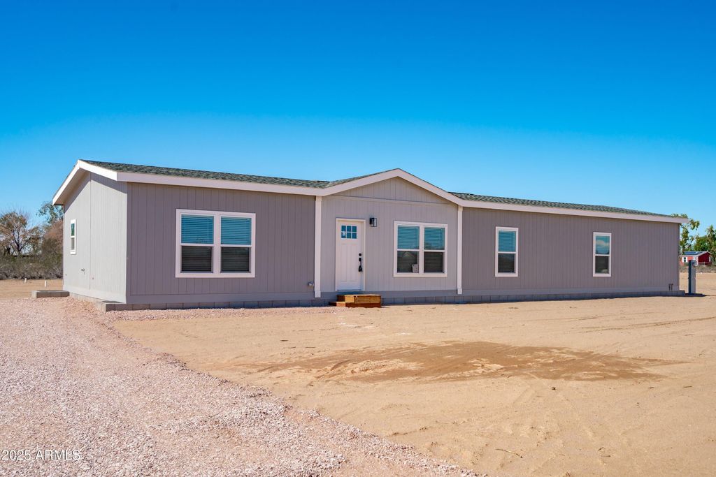 Photo of 5560 N 383rd Lane, Tonopah, AZ 85354 (MLS # 6935716)