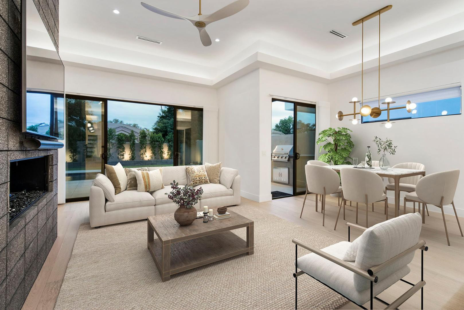 3035 E Coolidge Street