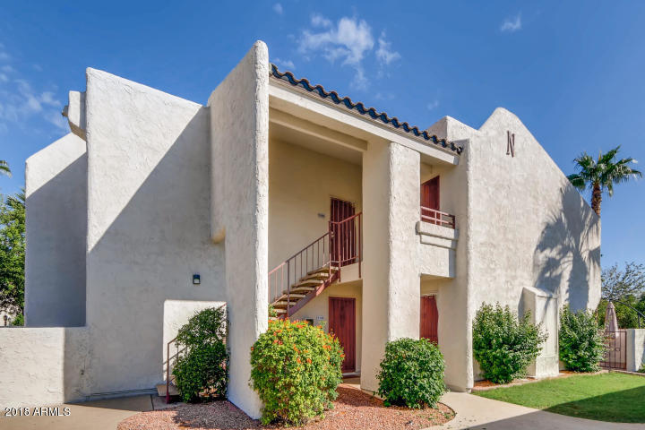 7350 N Via Paseo del Sur -- N107