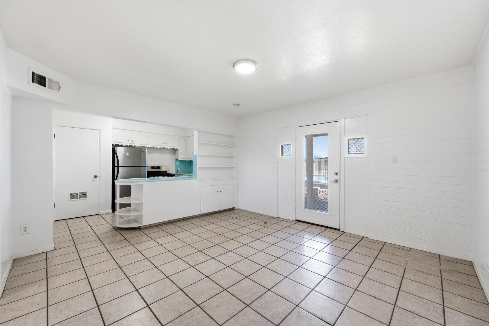 3615 N 15th Avenue Apt 17