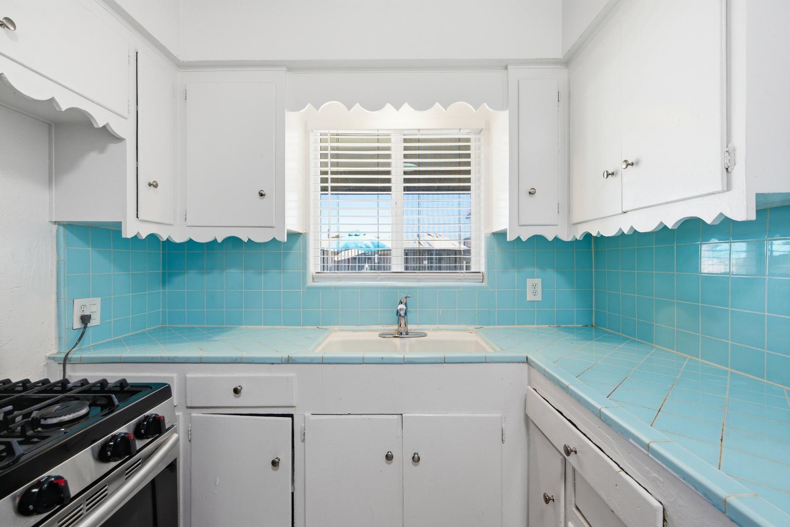 3615 N 15th Avenue Apt 17