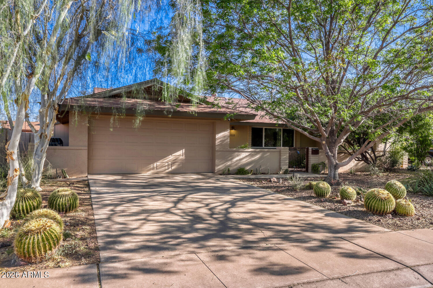 1222 E WESLEYAN Drive