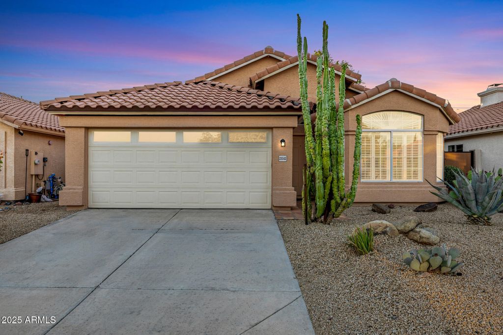 Photo of 23542 N 73rd Place, Scottsdale, AZ 85255 (MLS # 6941758)
