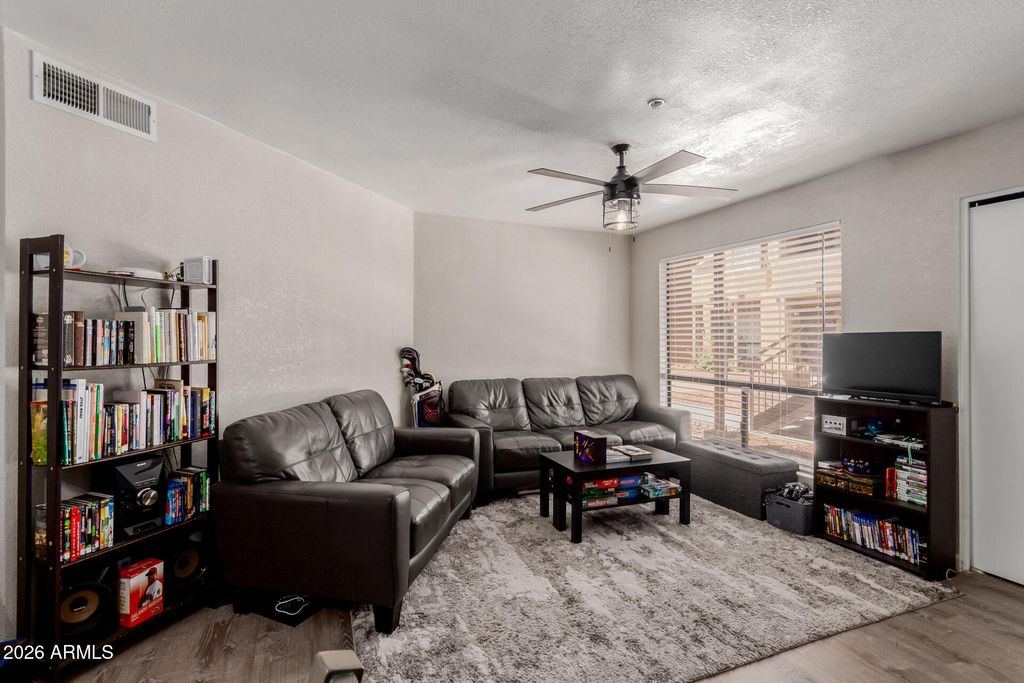 Photo of 11640 N 51st Avenue #137, Glendale, AZ 85304 (MLS # 7013012)