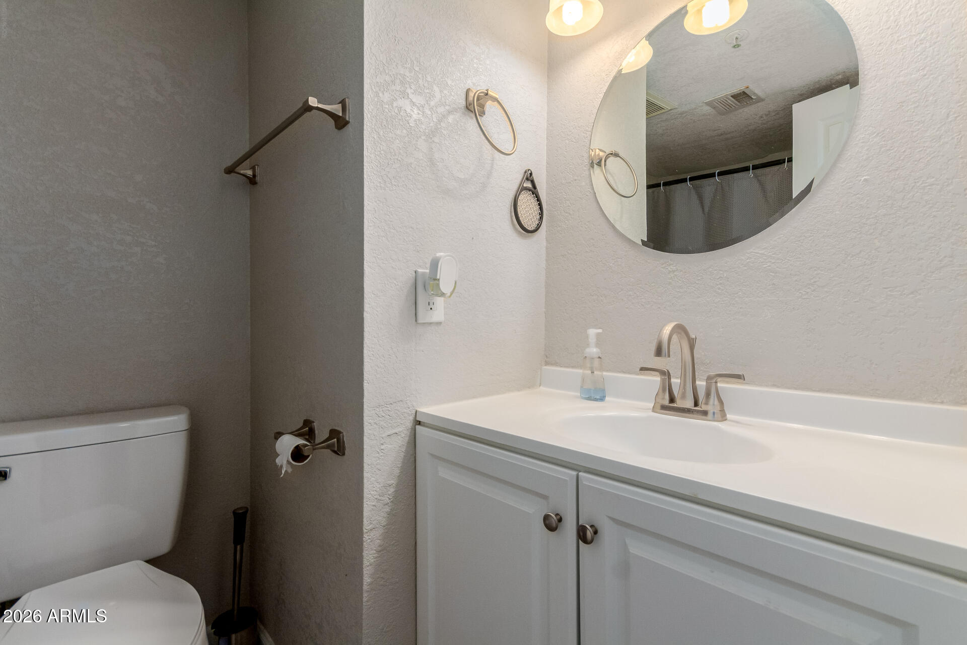 CACTUS FLATS CONDOMINIUM - Residential