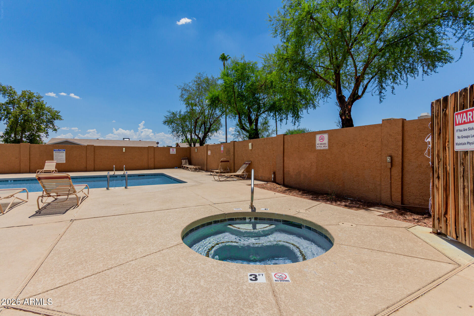 CACTUS FLATS CONDOMINIUM - Residential