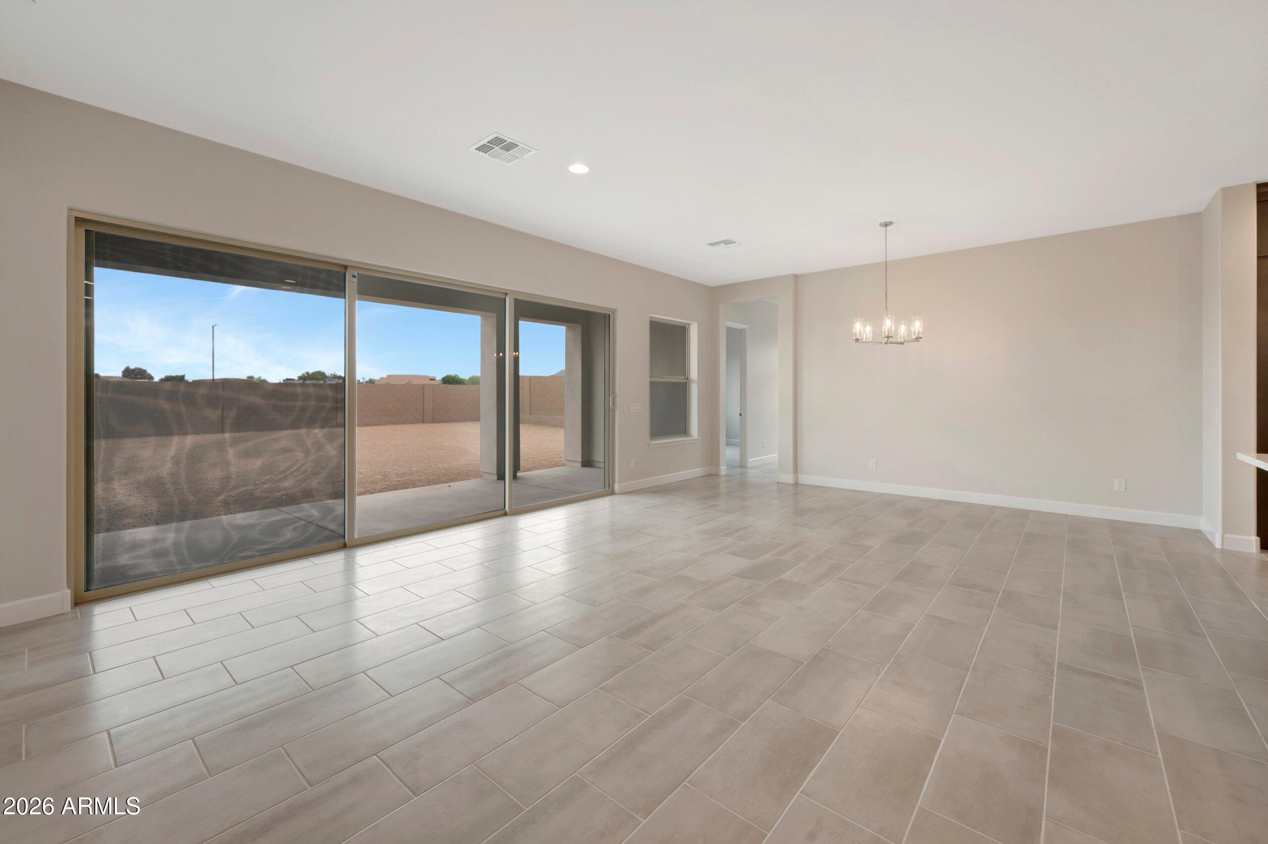 20183 W LUKE Avenue