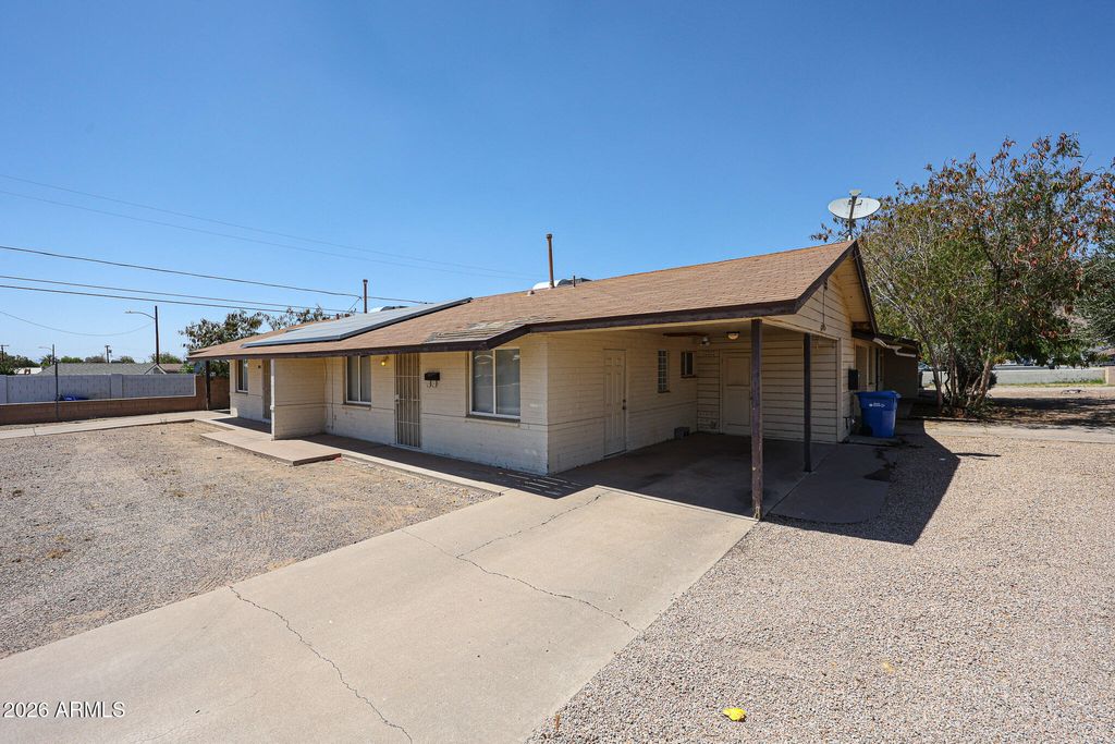 Photo of 10226 N 15th Avenue, Phoenix, AZ 85021 (MLS # 7030749)