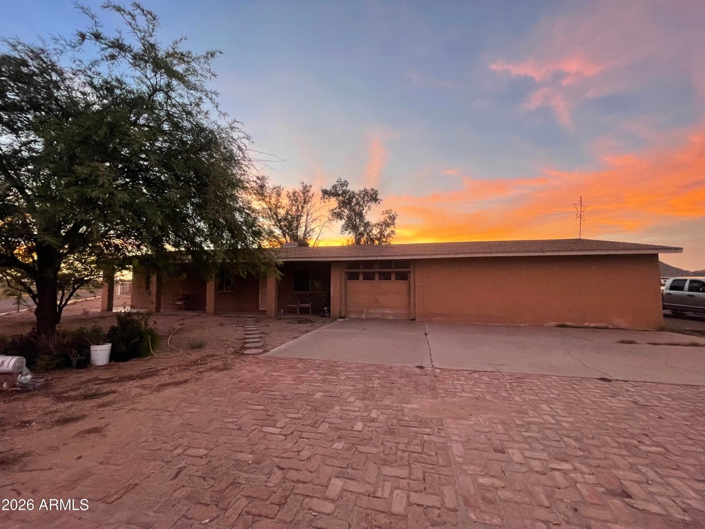Photo of 7794 W Lake Erie Drive, Casa Grande, AZ 85194 (MLS # 7069514)
