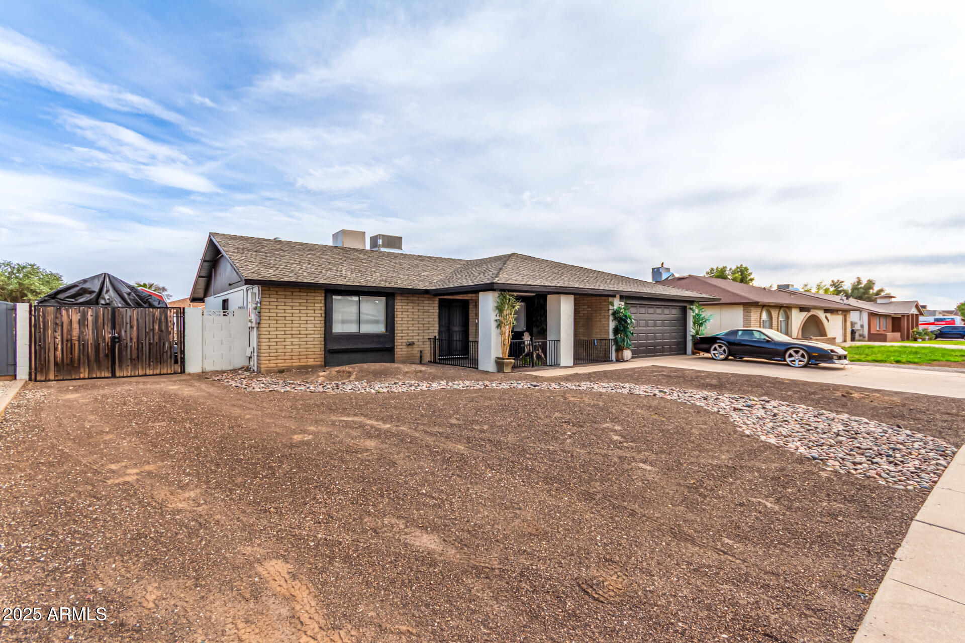 4441 W WINDROSE Drive