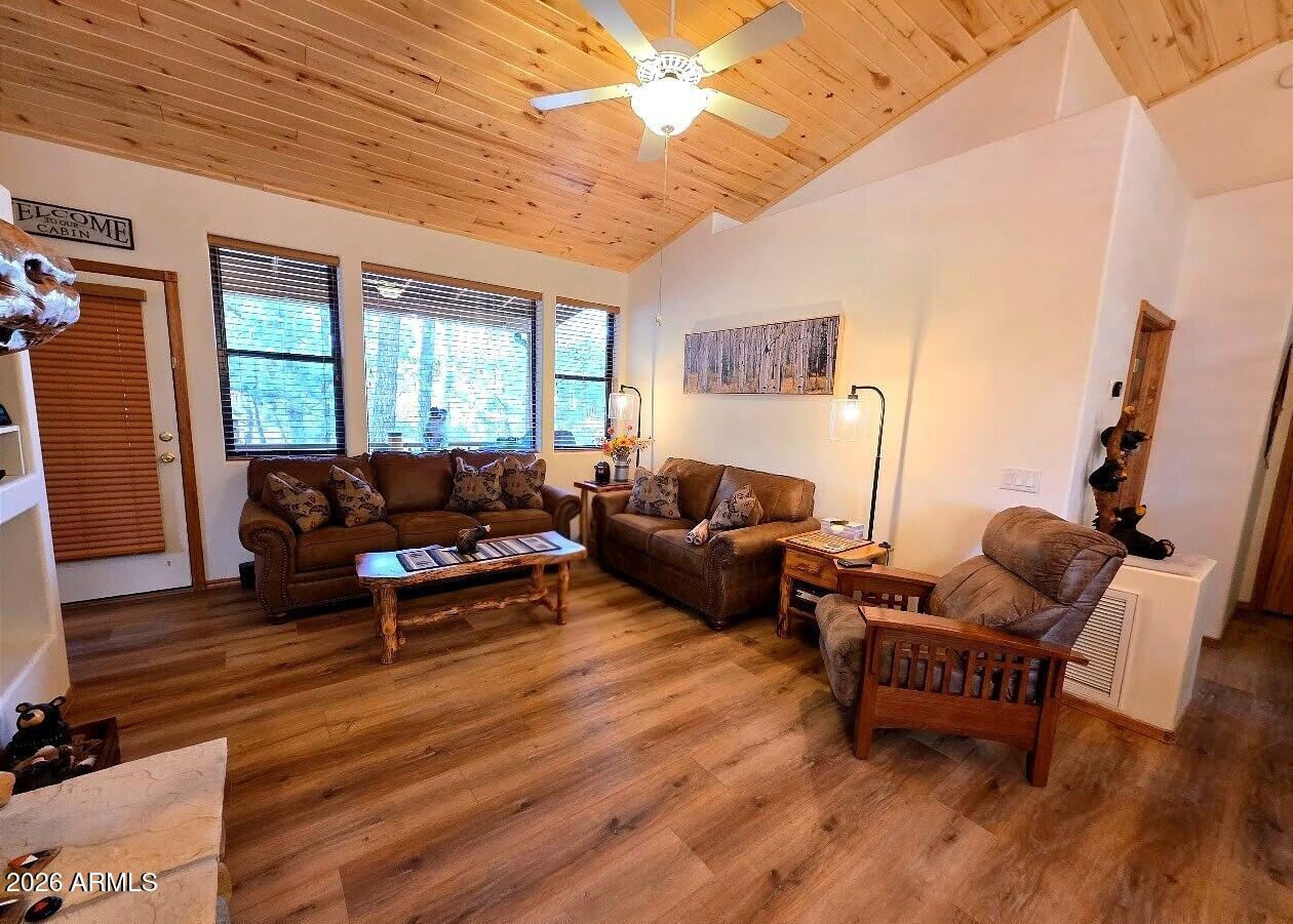 3170 W LODGEPOLE Lane