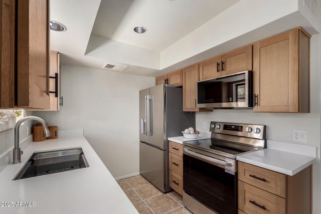 Photo of 16336 E Palisades Boulevard #4, Fountain Hills, AZ 85268 (MLS # 6973847)