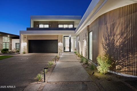 Photo of 1830 E Palmaire Avenue, Phoenix, AZ 85020 (MLS # 6988999)