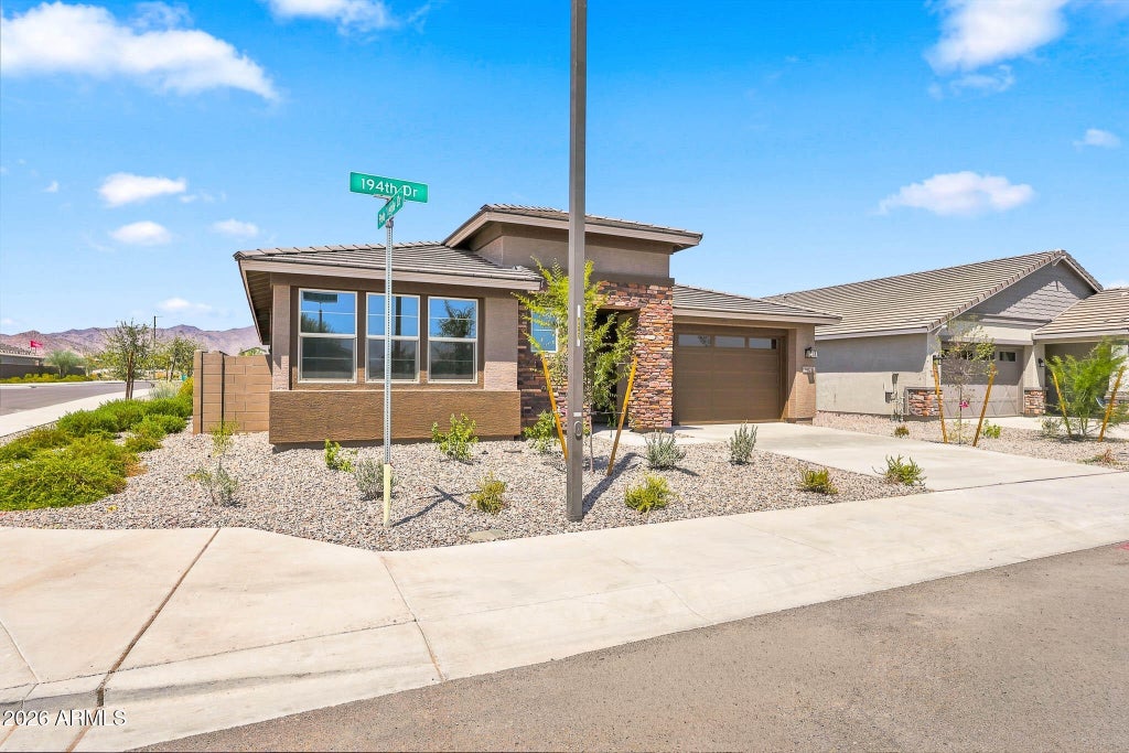 Photo of 5902 N 194th Drive, Litchfield Park, AZ 85340 (MLS # 7032673)