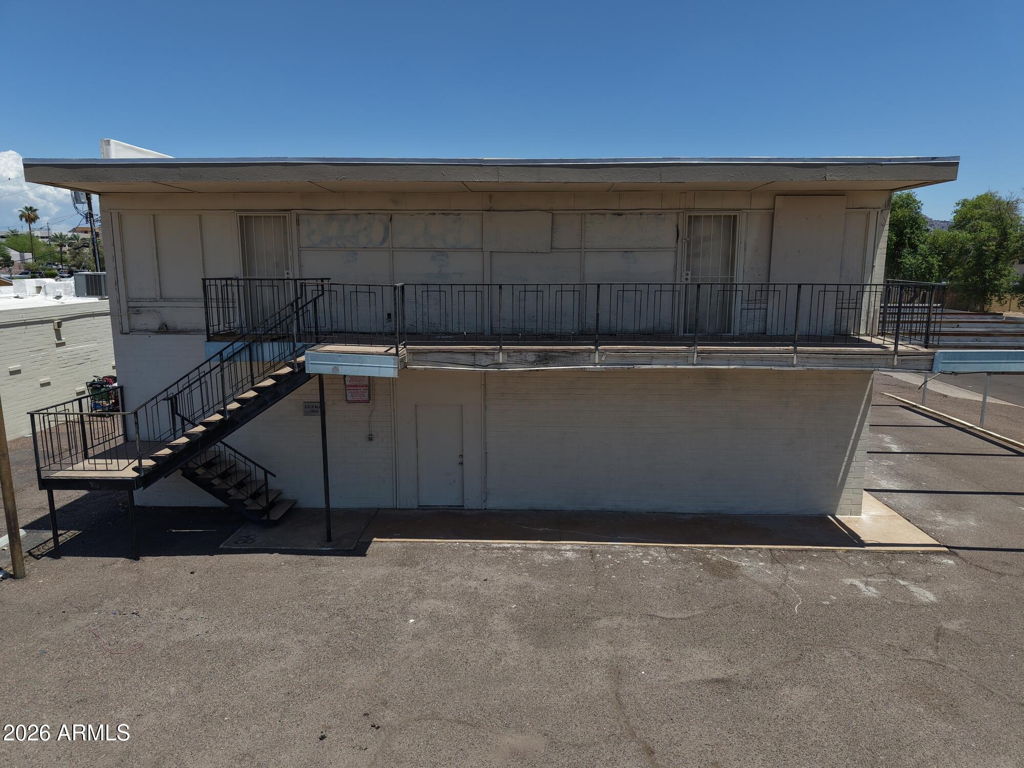 9103 N CENTRAL Avenue
